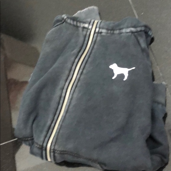 PINK warm up suit - Picture 4 of 4